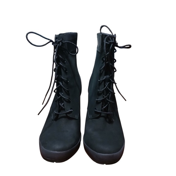 Timberland Ankle Boots Lace Up Heeled Booties Black Leather US 10 Womens - Picture 1 of 8